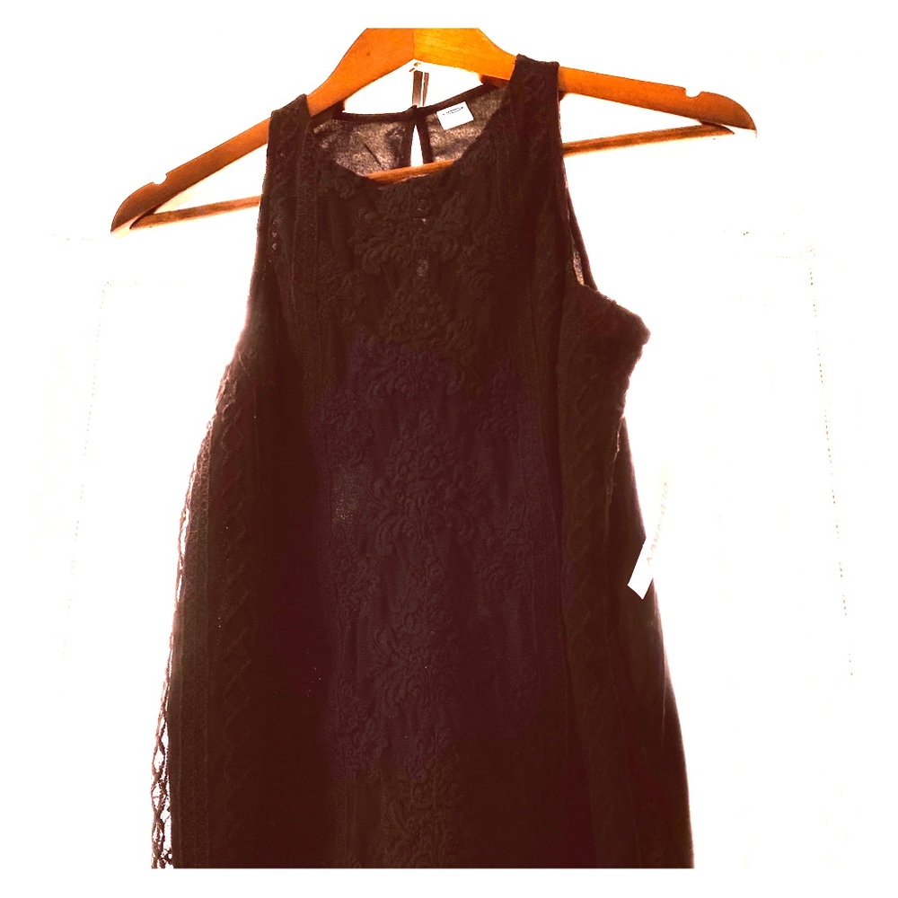 Old Navy black polyester tank top rayon lining